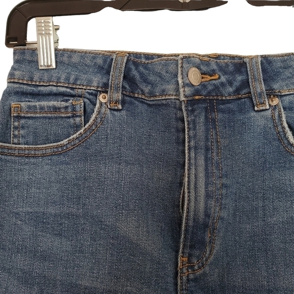 Dynamite Denim Shorts - Picture 3 of 6